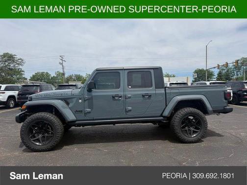 Anvil Clear Coat 2024 Jeep Gladiator Sport S