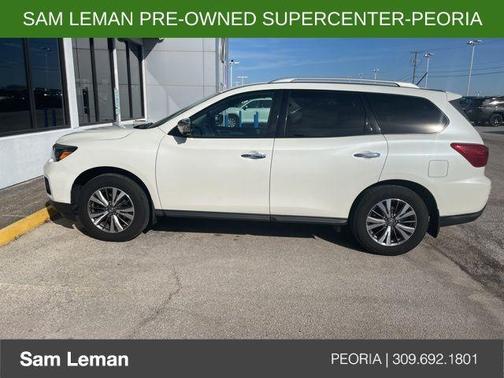 Pearl White 2017 Nissan Pathfinder SL