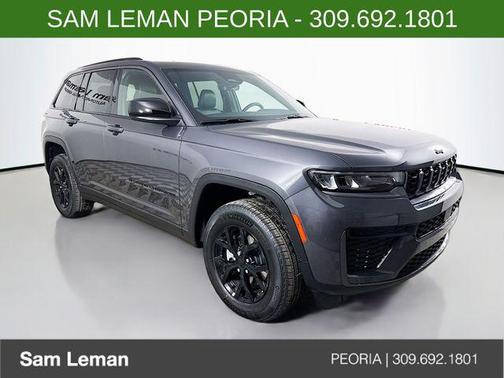 Baltic Gray Metallic Clearcoat 2026 Jeep Grand Cherokee Altitude