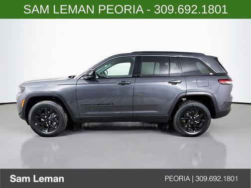 Baltic Gray Metallic Clearcoat 2026 Jeep Grand Cherokee Altitude