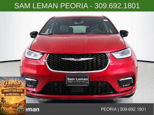 2026 Chrysler Pacifica L