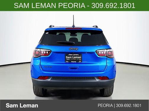 Hydro Blue Pearlcoat 2026 Jeep Compass Latitude