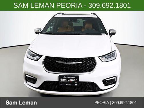 2026 Chrysler Pacifica L