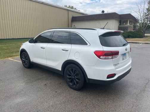 2019 Kia Sorento LX