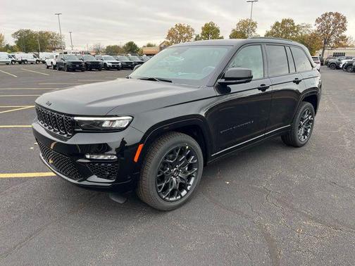 2025 Jeep Grand Cherokee Summit