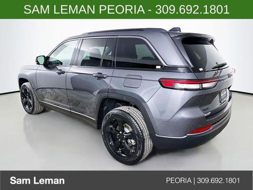 Baltic Gray Metallic Clearcoat 2026 Jeep Grand Cherokee Limited