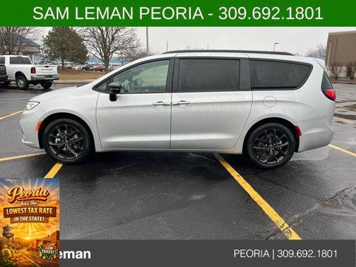 2026 Chrysler Pacifica Limited