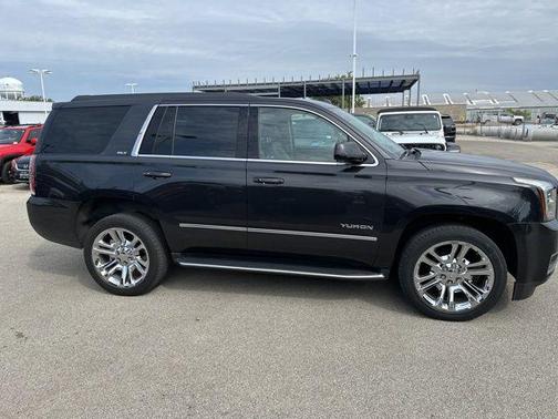 2020 GMC Yukon SLT