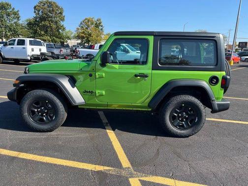 2025 Jeep Wrangler Sport
