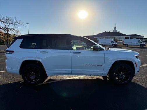 2025 Jeep Grand Cherokee L Summit
