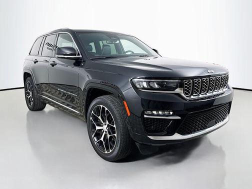 2023 Jeep Grand Cherokee Summit