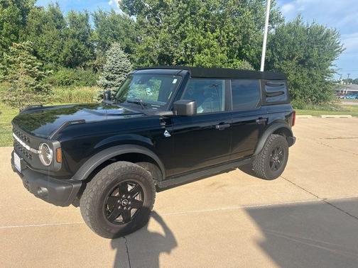 2024 Ford Bronco Black Diamond