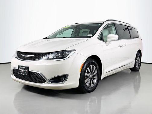 2019 Chrysler Pacifica Touring-L Plus