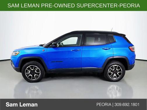 Hydro Blue Pearlcoat 2025 Jeep Compass Trailhawk