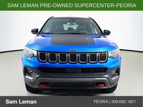 Hydro Blue Pearlcoat 2025 Jeep Compass Trailhawk