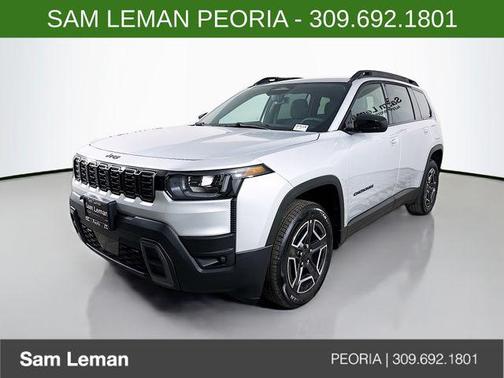 Silver Zynith Clearcoat 2026 Jeep Cherokee Laredo