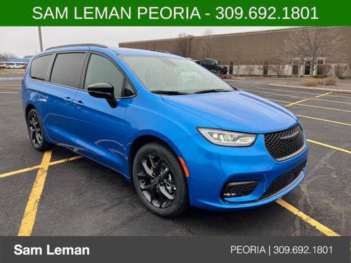 2026 Chrysler Pacifica L