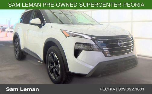 Everest White Pearl 2024 Nissan Rogue SV