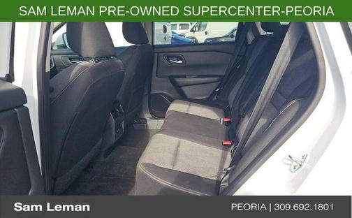 Everest White Pearl 2024 Nissan Rogue SV