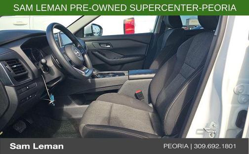 Everest White Pearl 2024 Nissan Rogue SV