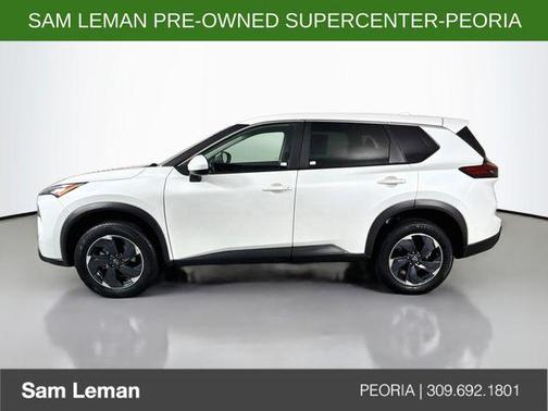 Everest White Pearl 2024 Nissan Rogue SV