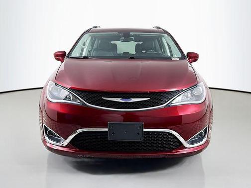 2018 Chrysler Pacifica Touring-L Plus