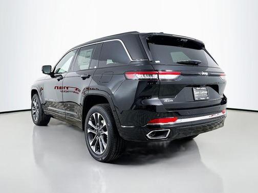 2025 Jeep Grand Cherokee Overland