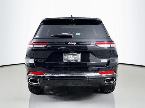 2025 Jeep Grand Cherokee Overland