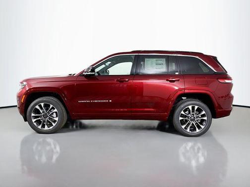 2025 Jeep Grand Cherokee Overland