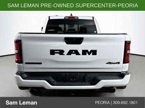 Bright White Clearcoat 2025 RAM 1500 Big Horn/Lone Star