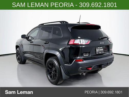 2022 Jeep Cherokee Trailhawk