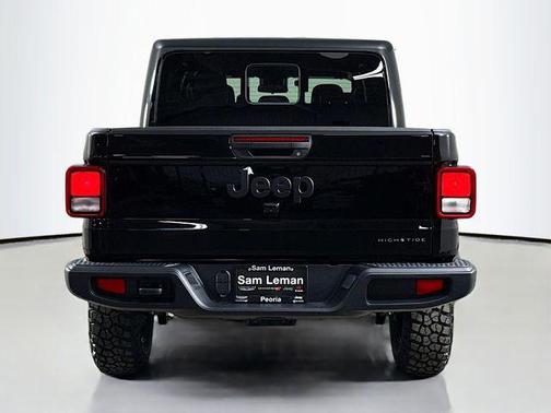 2025 Jeep Gladiator High Tide