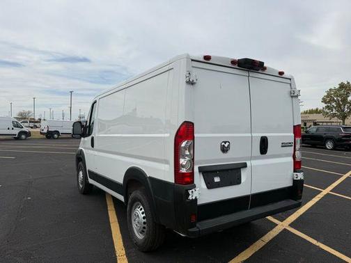 2025 RAM ProMaster 1500 Low Roof