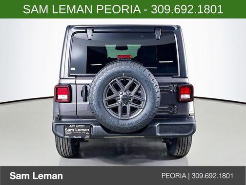 Granite Crystal Metallic Clearcoat 2026 Jeep Wrangler Sport