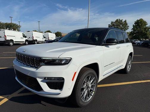 2025 Jeep Grand Cherokee Summit