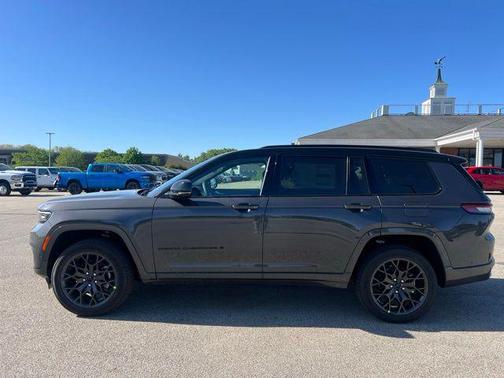 2025 Jeep Grand Cherokee L Summit