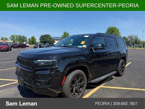 Diamond Black Crystal Pearlcoat 2025 Jeep Wagoneer Series II 4x4