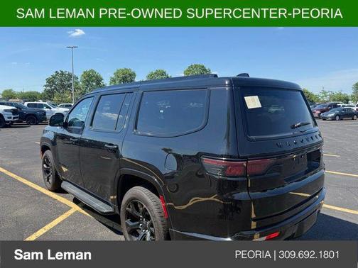 Diamond Black Crystal Pearlcoat 2025 Jeep Wagoneer Series II 4x4