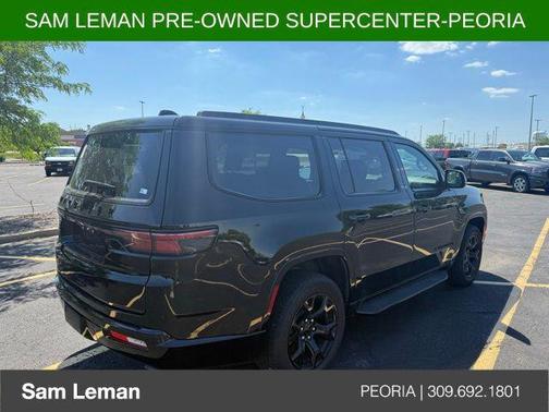 Diamond Black Crystal Pearlcoat 2025 Jeep Wagoneer Series II 4x4