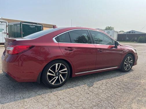 2018 Subaru Legacy Sport