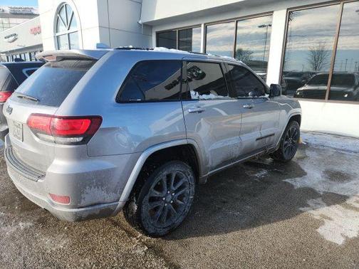 2021 Jeep Grand Cherokee Laredo