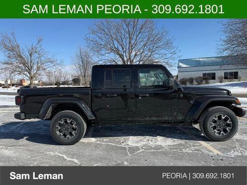 2026 Jeep Gladiator Sahara 4x4