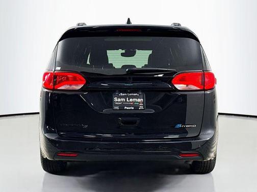 2019 Chrysler Pacifica Hybrid Limited
