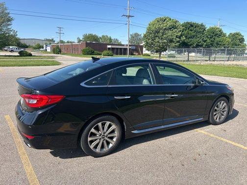 2017 Hyundai SONATA Limited