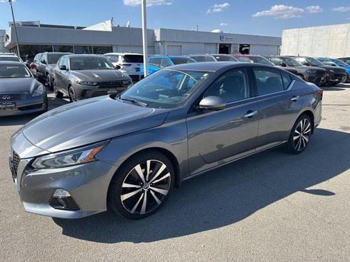 2020 Nissan Altima 2.5 Platinum