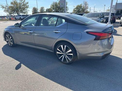 2020 Nissan Altima 2.5 Platinum