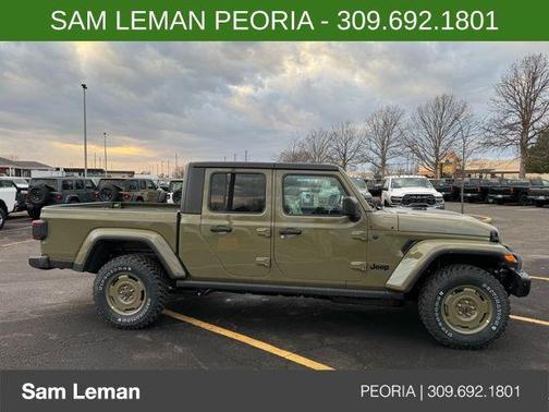 2026 Jeep Gladiator Sport