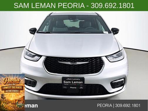 2026 Chrysler Pacifica L