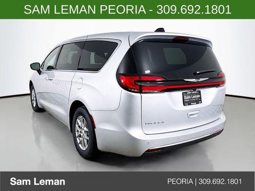 2026 Chrysler Pacifica L