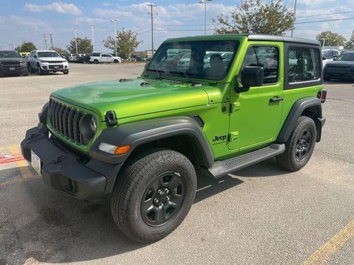 2025 Jeep Wrangler Sport